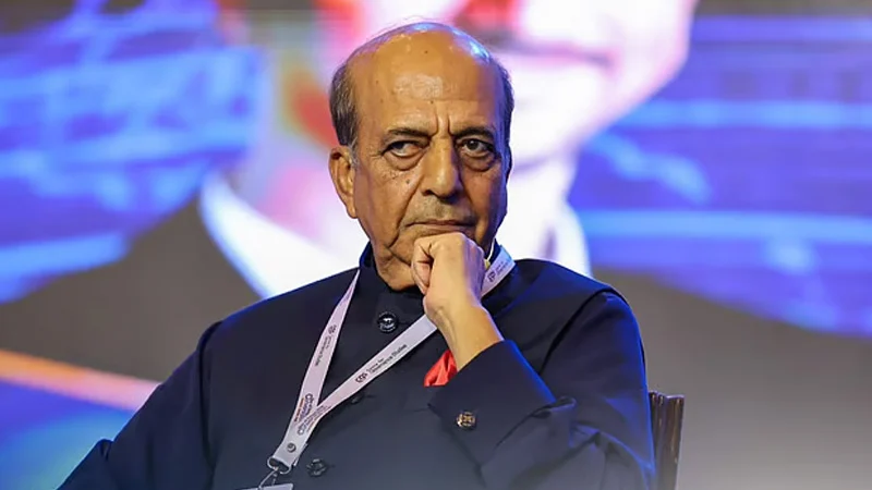 শেখ হাসিনাকে অবতরণের অনুমতি দেওয়া ছাড়া কোনো বিকল্প ছিল না